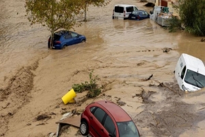 স্পেনে আকস্মিক বন্যায় নিহত বেড়ে ১৫৮