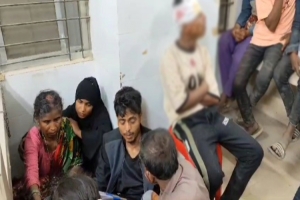 শান্তিগঞ্জে সংঘর্ষে অর্ধশতাধিক আহত