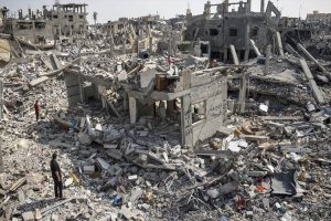 ইসরায়েলি হামলায় গাজায় আরও ৬৯ জনের প্রাণহানি