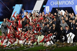 সৌদিতে ইতালিয়ান ক্লাসিক: ইন্টারকে হারিয়ে চ্যাম্পিয়ন এসি মিলান