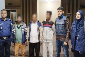 গোলাপগঞ্জে ১৮শ পিস ইয়াবা সহ আটক ৩
