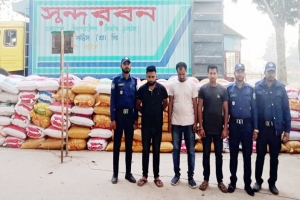 ধর্মপাশায় ১৩ টন সুপারি সহ আটক ৩