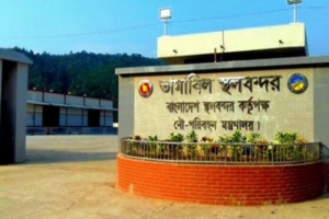 তামাবিল স্থলবন্দর দিয়ে ১৭ দিন থেকে বন্ধ আমদানি