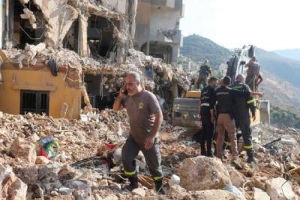 ইসরায়েলি হামলায় লেবাননে নিহত ৭০