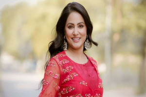ভক্তদের সতর্ক করলেন হিনা খান