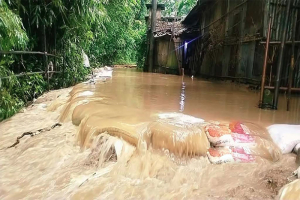 কুশিয়ারার পানি বিপৎসীমার উপরে