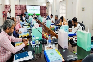 প্রথমবারের মতো ক্যাম্পাসে হলো সিন্ডিকেট সভা