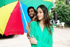 রণবীর সিংকে নিয়ে নির্জন দ্বীপে থাকতে চান অনন্যা