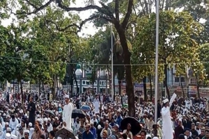 শাহী ঈদগাহে ঈদের প্রধান জামাত অনুষ্ঠিত