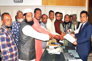 তীব্র গ্যাস সংকট, কর্মবিরতিতে যাচ্ছে গণপরিবহন