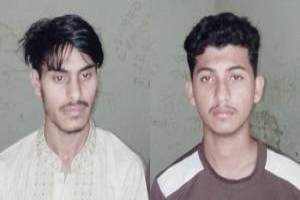 শাহপরাণে দুই ছিনতাইকারী গ্রেফতার: লুণ্টিত মাল উদ্ধার