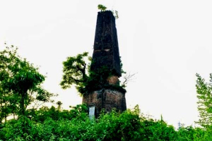 সংস্কারের অভাবে ধ্বংসের পথে ছাতকের ১৭৬ বছরের ‘সাহেব মিনার’