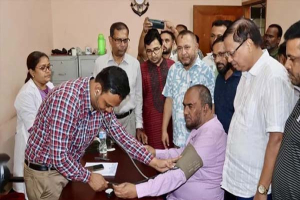 ডায়াবেটিস নিয়ন্ত্রণে ওষুধের পাশাপাশি হাঁটাচলা ও খাদ্যাভ্যাসে গুরুত্ব: সিসিক প্রশাসক