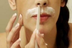 মুখে অবাঞ্ছিত লোম হলে কি করবেন?