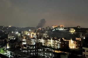 লেবাননে ইসরায়েলি বিমান হামলায় নিহত ৬