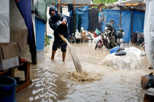 গাজায় ভয়াবহ স্টর্ম বায়রন তাণ্ডব, নিহত ১৪
