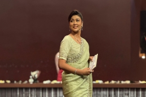 আবারো উপস্থাপনায় ফিরলেন টয়া