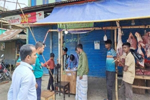 রশিদপুরে মাংসের দোকানে ভ্রাম্যমাণ আদালতের জরিমানা
