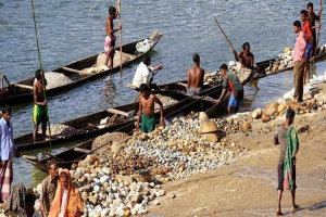 কোয়ারি আবার ইজারার উদ্যোগ