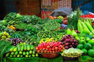 গোলাপগঞ্জে লাগামহীন সবজির দাম