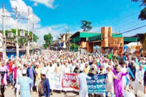ভারতে মহানবীকে (সা) নিয়ে কটূক্তির প্রতিবাদে নগরীতে বিক্ষোভ