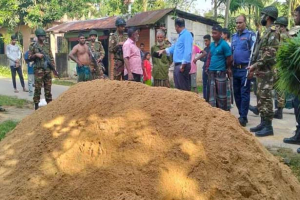 শ্রীমঙ্গলে অবৈধভাবে উত্তোলিত বালু জব্দ