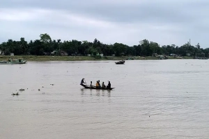 সুনামগঞ্জে আকস্মিক বন্যার ঝুঁকি নিরসনে কন্ট্রোল রুম চালু