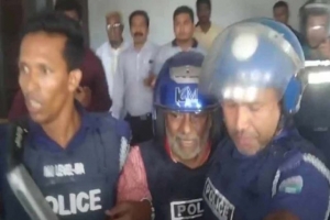 হাসপাতাল থেকে কারাগারে বিচারপতি মানিক