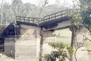 জগন্নাথপুরে সেতুর পাইল নির্মাণ করে কাজ বন্ধ, ভোগান্তিতে জনসাধারণ