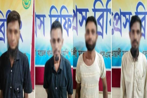 সিলেটে আবাসিক হোটেলে পুলিশের অভিযান, ৪০ পিস ইয়াবাসহ আটক ৪