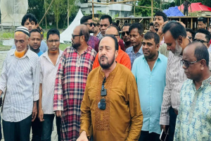 সুবিধাবঞ্চিত ১৫৫ জন নারী পাচ্ছেন ফ্যামিলি কার্ড