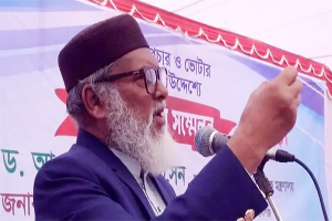 ‘হ্যাঁ’ ভোট জয়ী হলে ফ্যাসিবাদ মাথাচাড়া দিতে পারবে না : ধর্ম উপদেষ্টা