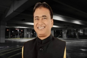 ফুটবলার থেকে সংসদ সদস্য, সোনা চোরাচালানেও জড়ান আনার?