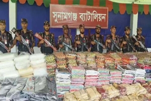 সুনামগঞ্জে দুই কোটি ৩০ লাখ টাকার ভারতীয় চোরাই পণ্য জব্দ