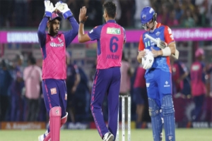 ঘরের মাঠে জয়ের ধারায় রাজস্থান