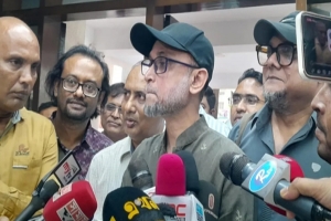 ফ্যাসিস্টের পক্ষে আমার অবস্থান ‘অবিশ্বাস্য’ : ফারুকী