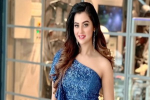 নতুন পরিচয়ে বুবলী