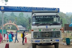 স্থলবন্দরে স্বাভাবিক হচ্ছে আমদানি-রফতানি