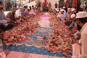 ১৯ দিনে শাহজালাল মাজারের দানবাক্সে মিলল ৪৭ লাখ টাকা
