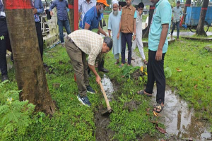 ডেঙ্গু প্রতিরোধে গোয়াইনঘাটে তিন মাসের পরিচ্ছন্নতা অভিযান শুরু ডেঙ্গু প্রতিরোধে গোয়াইনঘাটে তিন মাসের পরিচ্ছন্নতা অভিযান শুরু